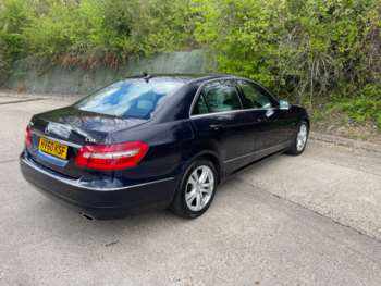 Used Mercedes-Benz E-Class 2010 for sale - 75231353: Photo