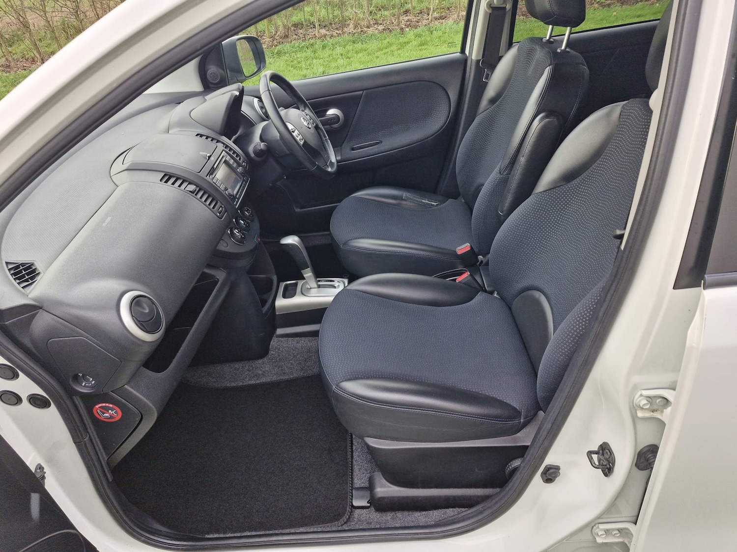 Used Nissan Note 2013 for sale - 77310937: Photo 14