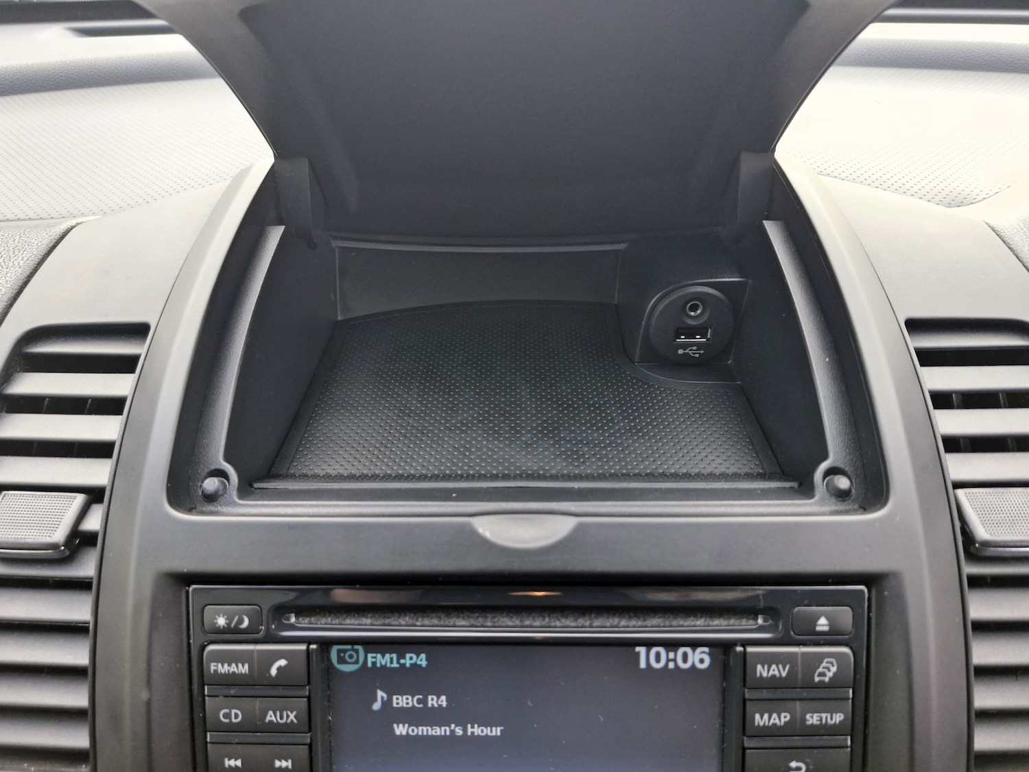 Used Nissan Note 2013 for sale - 77310937: Photo 19