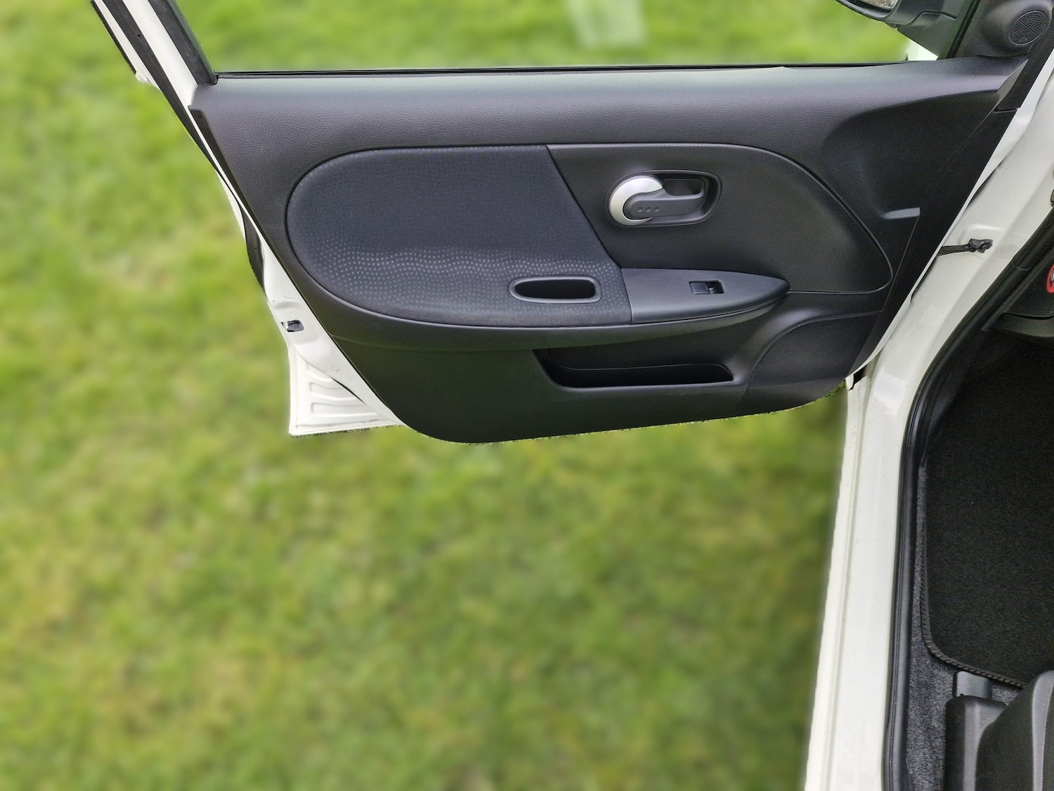 Used Nissan Note 2013 for sale - 77310937: Photo 32