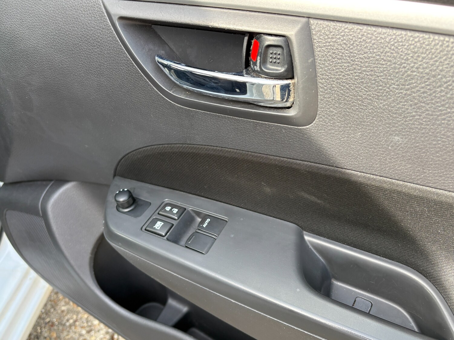 Used Suzuki Swift 2011 for sale - 78210576: Photo 11