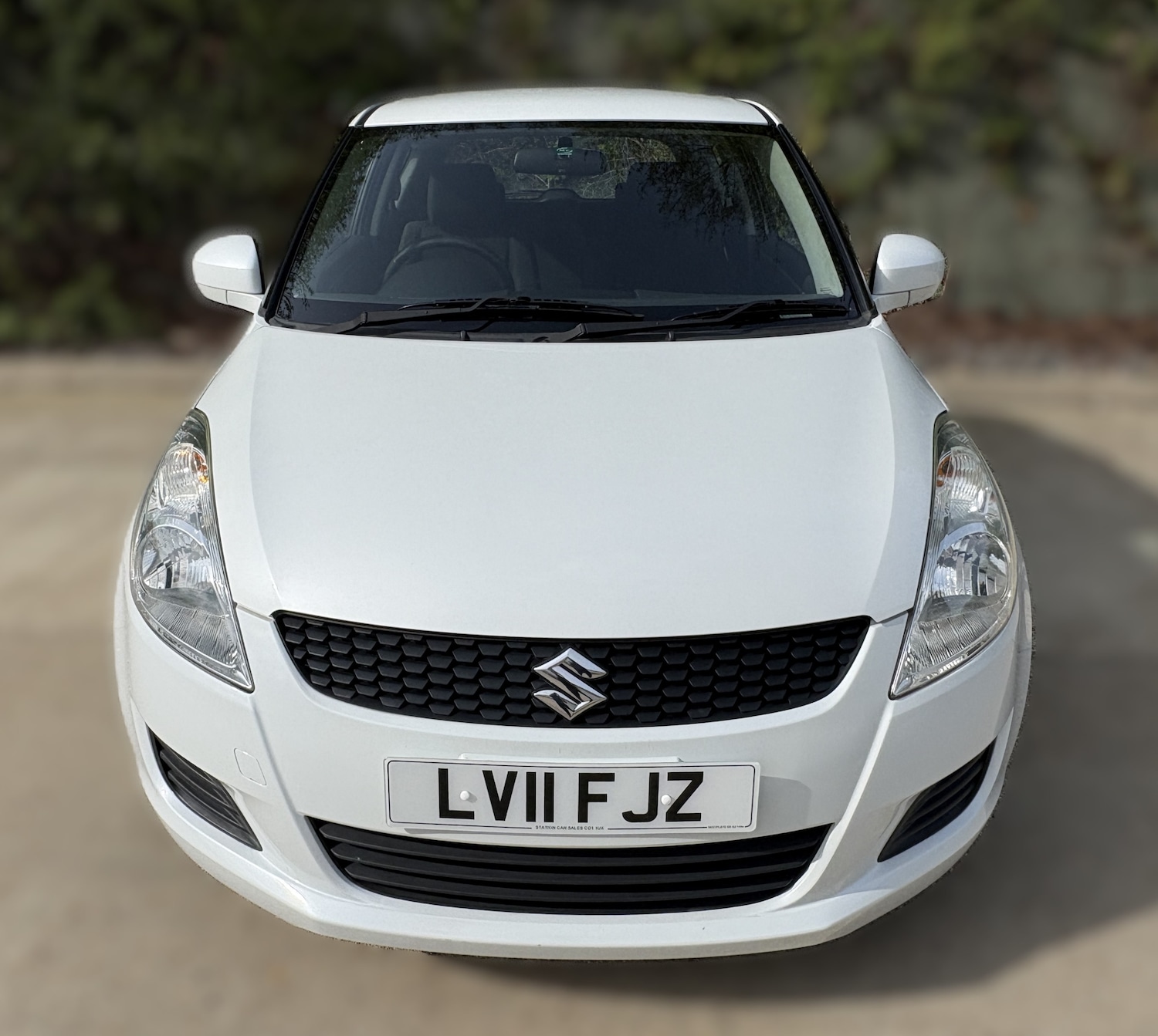 Used Suzuki Swift 2011 for sale - 78210576: Photo 2