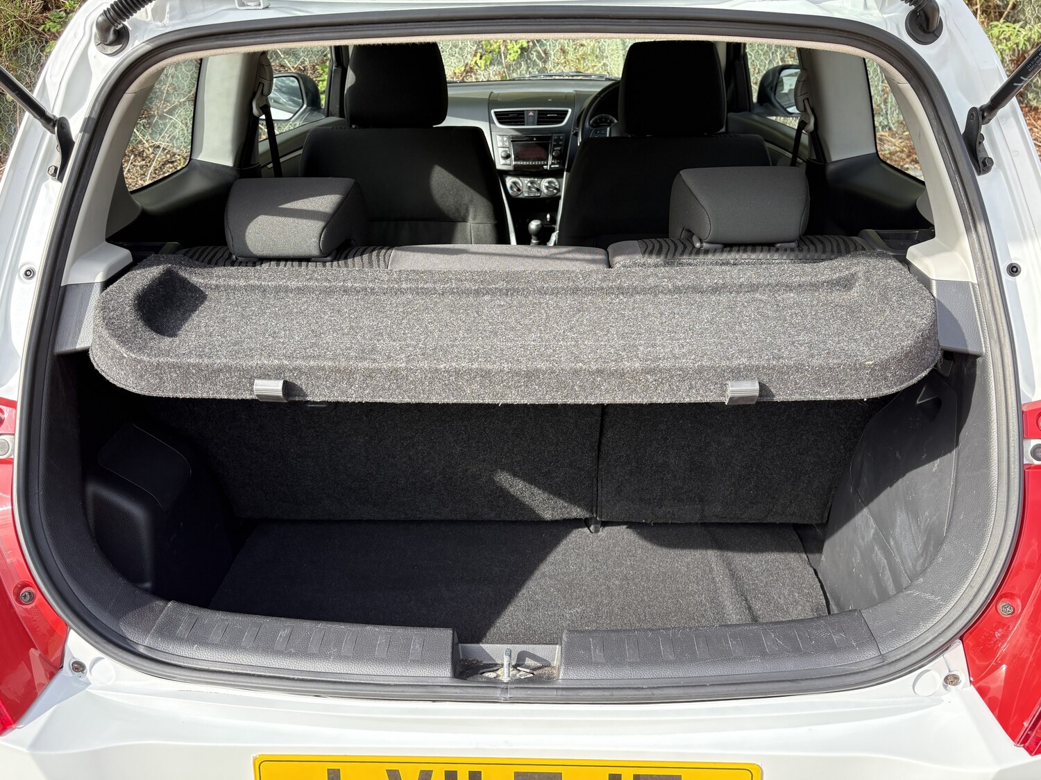 Used Suzuki Swift 2011 for sale - 78210576: Photo 8