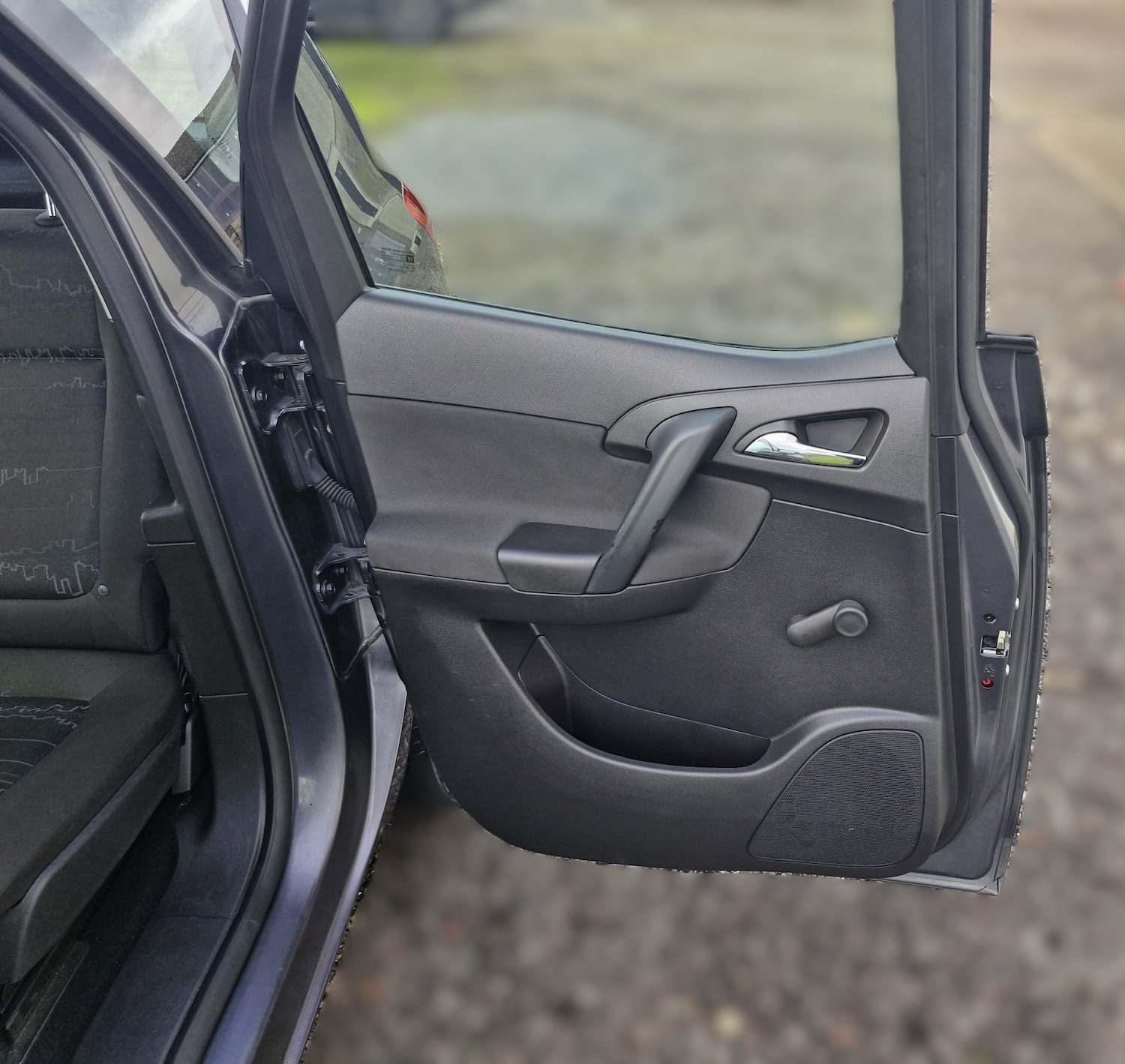 Used Vauxhall Meriva 2012 for sale - 77546174: Photo 31