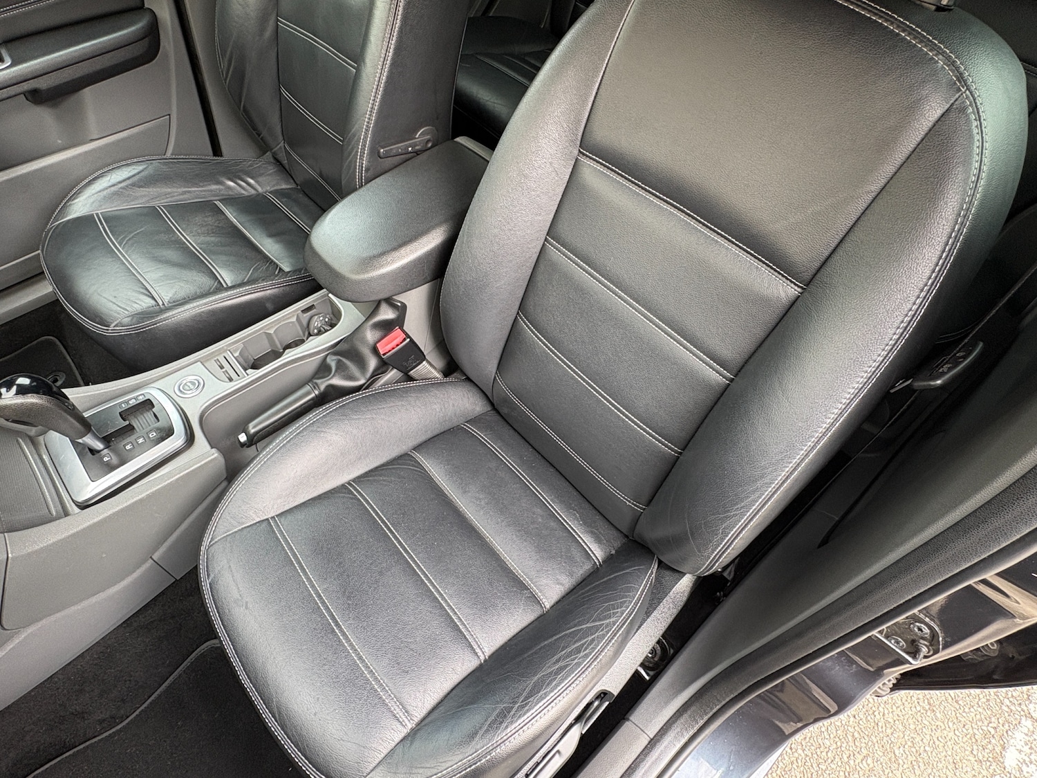 Used Ford Focus 2010 for sale - 78039468: Photo 26