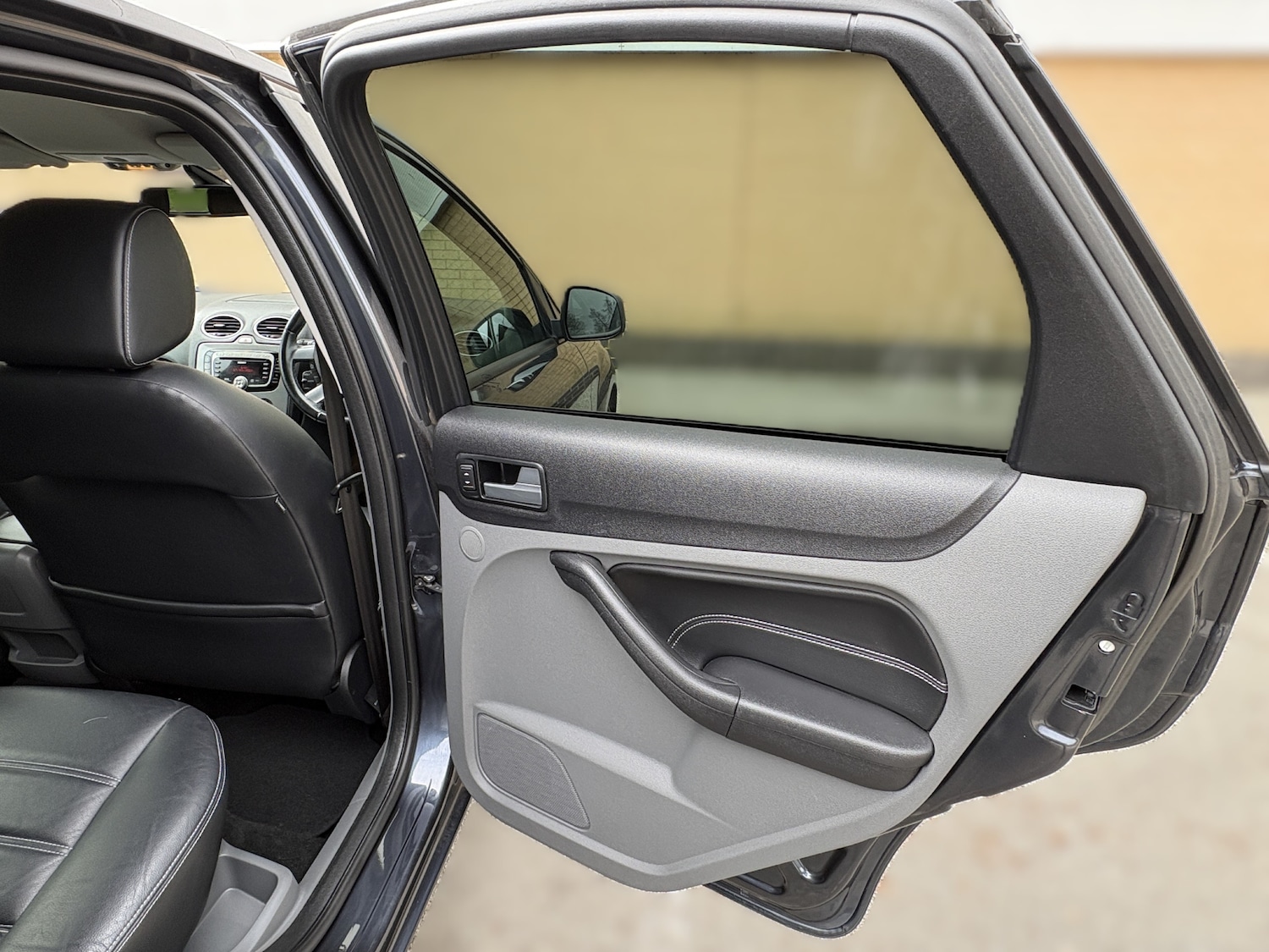 Used Ford Focus 2010 for sale - 78039468: Photo 27