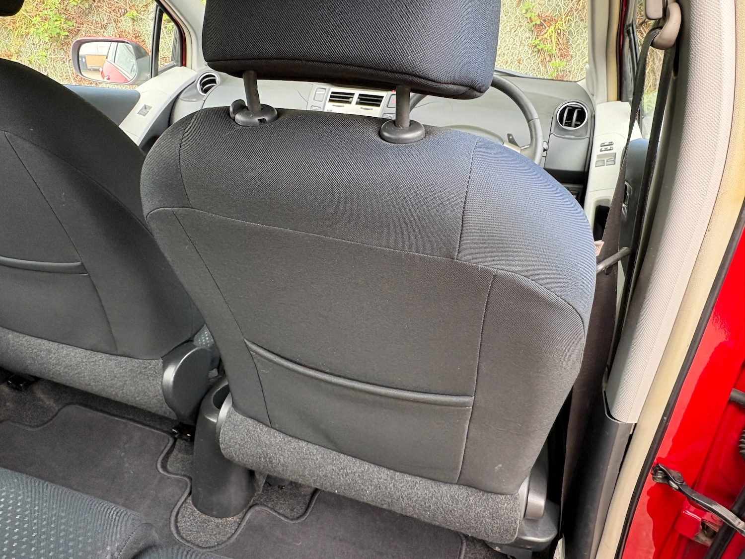 Used Toyota Yaris 2010 for sale - 78201561: Photo 29