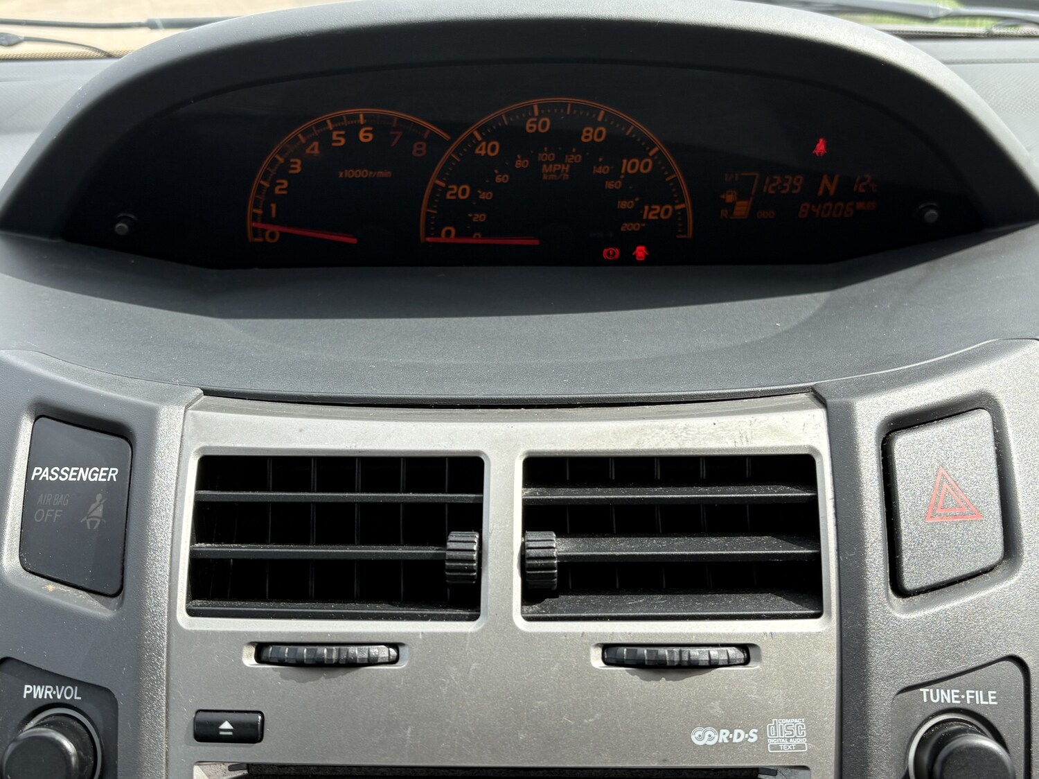 Used Toyota Yaris 2010 for sale - 78201561: Photo 33