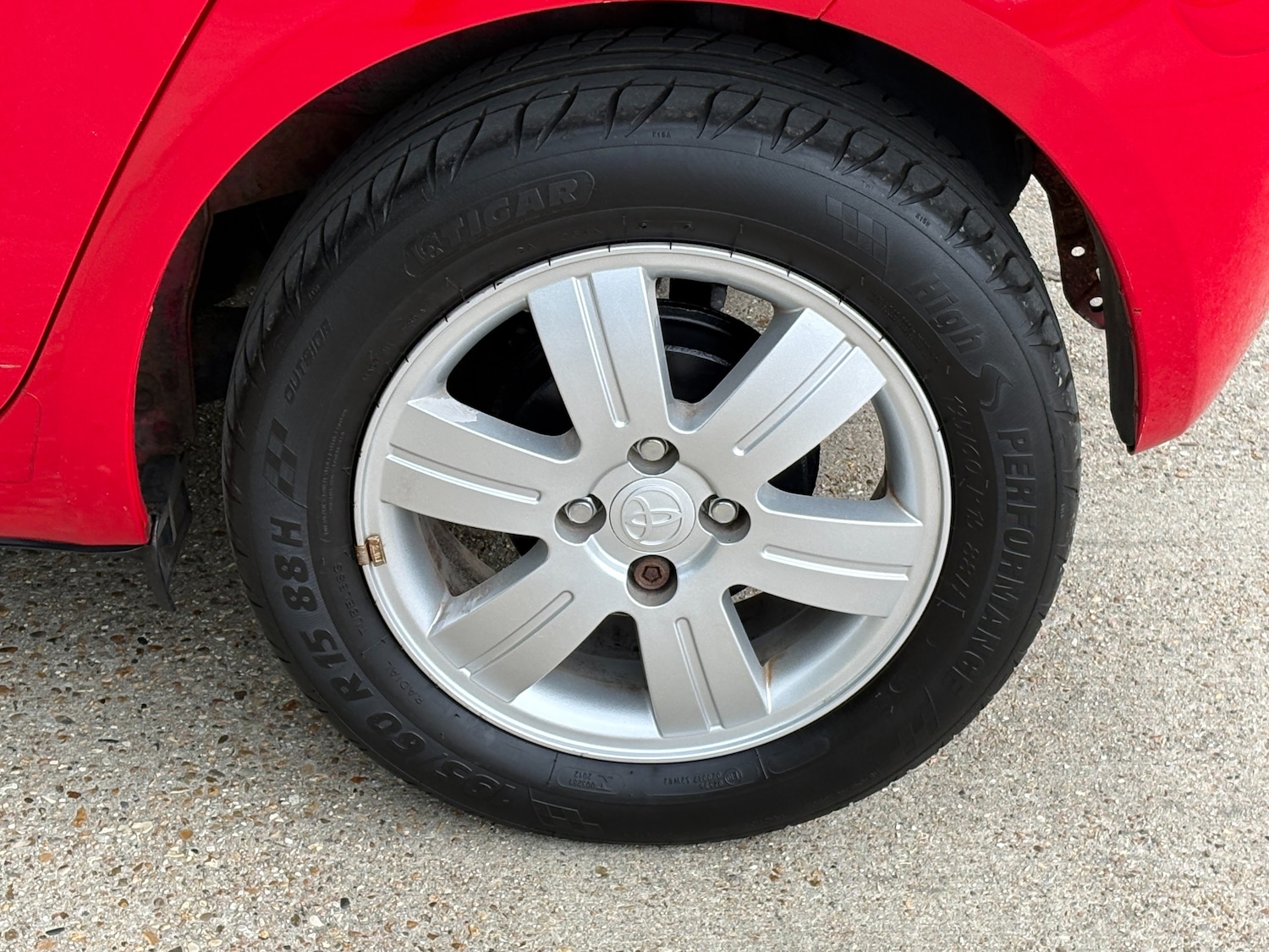 Used Toyota Yaris 2010 for sale - 78201561: Photo 45