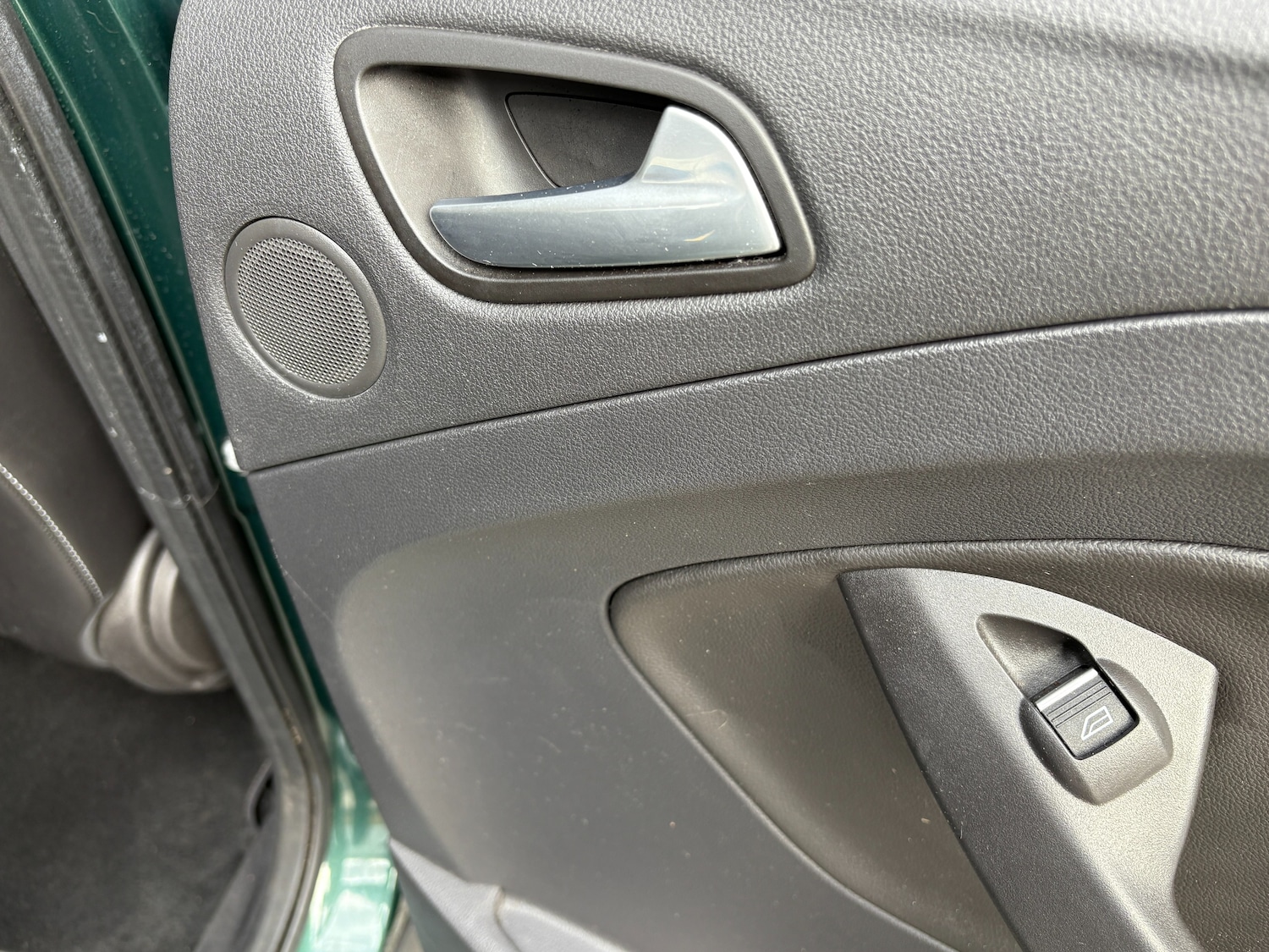 Used Ford Kuga 2015 for sale - 76149185: Photo 28