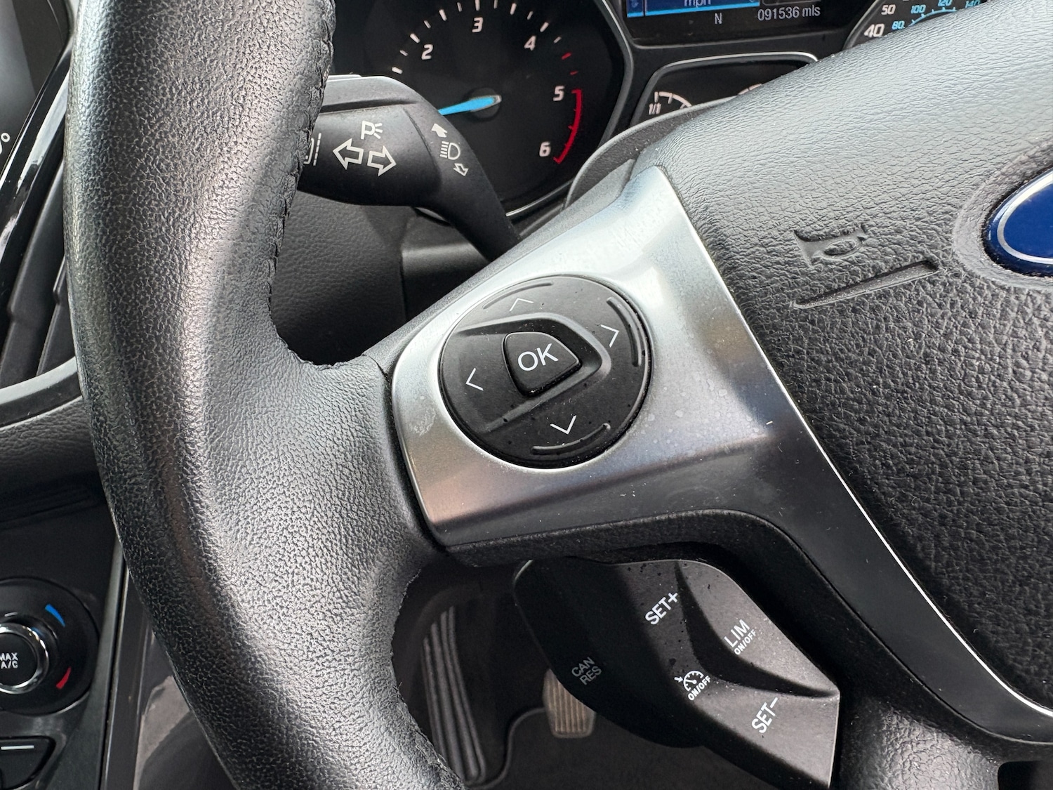 Used Ford Kuga 2015 for sale - 76149185: Photo 38