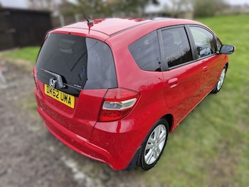 Used Honda Jazz 2012 for sale - 77341099: Photo