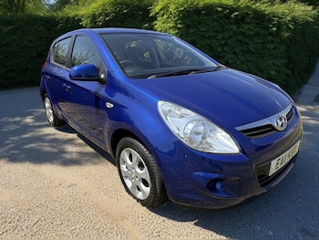 Used Hyundai i20 2011 for sale - 79035020: Photo