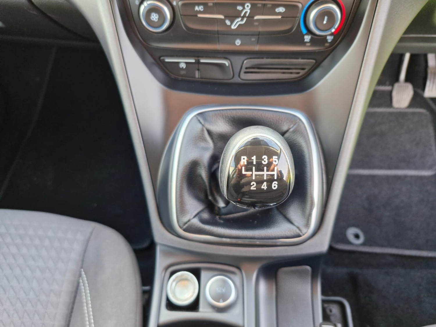 Used Ford Grand C-Max 2016 for sale - 76545937: Photo 19