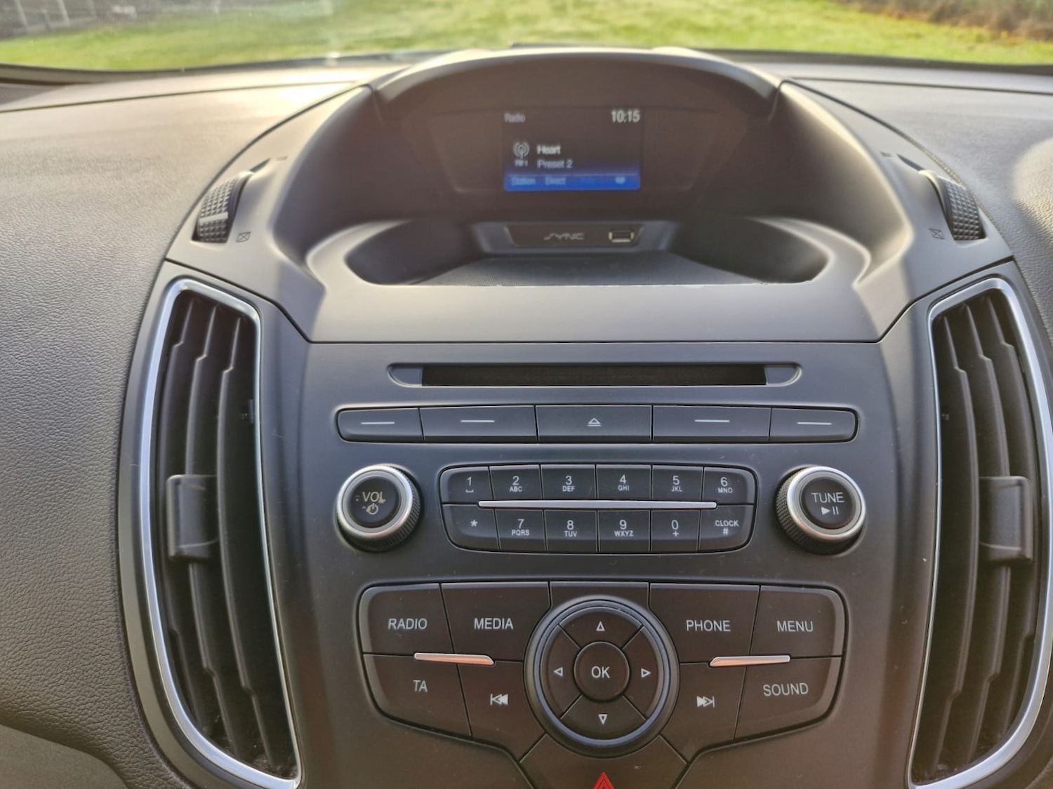 Used Ford Grand C-Max 2016 for sale - 76545937: Photo 21