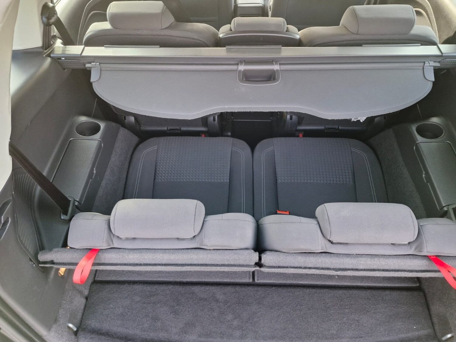 Used Ford Grand C-Max 2016 for sale - 76545937: Photo 27