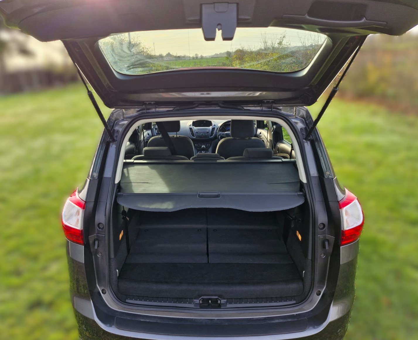 Used Ford Grand C-Max 2016 for sale - 76545937: Photo 7