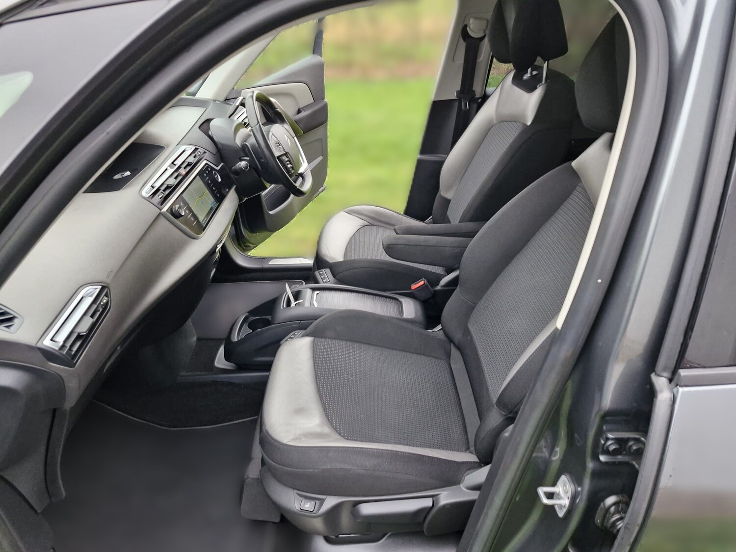 Used Citroen C4 Grand Picasso 2014 for sale - 77336916: Photo 14