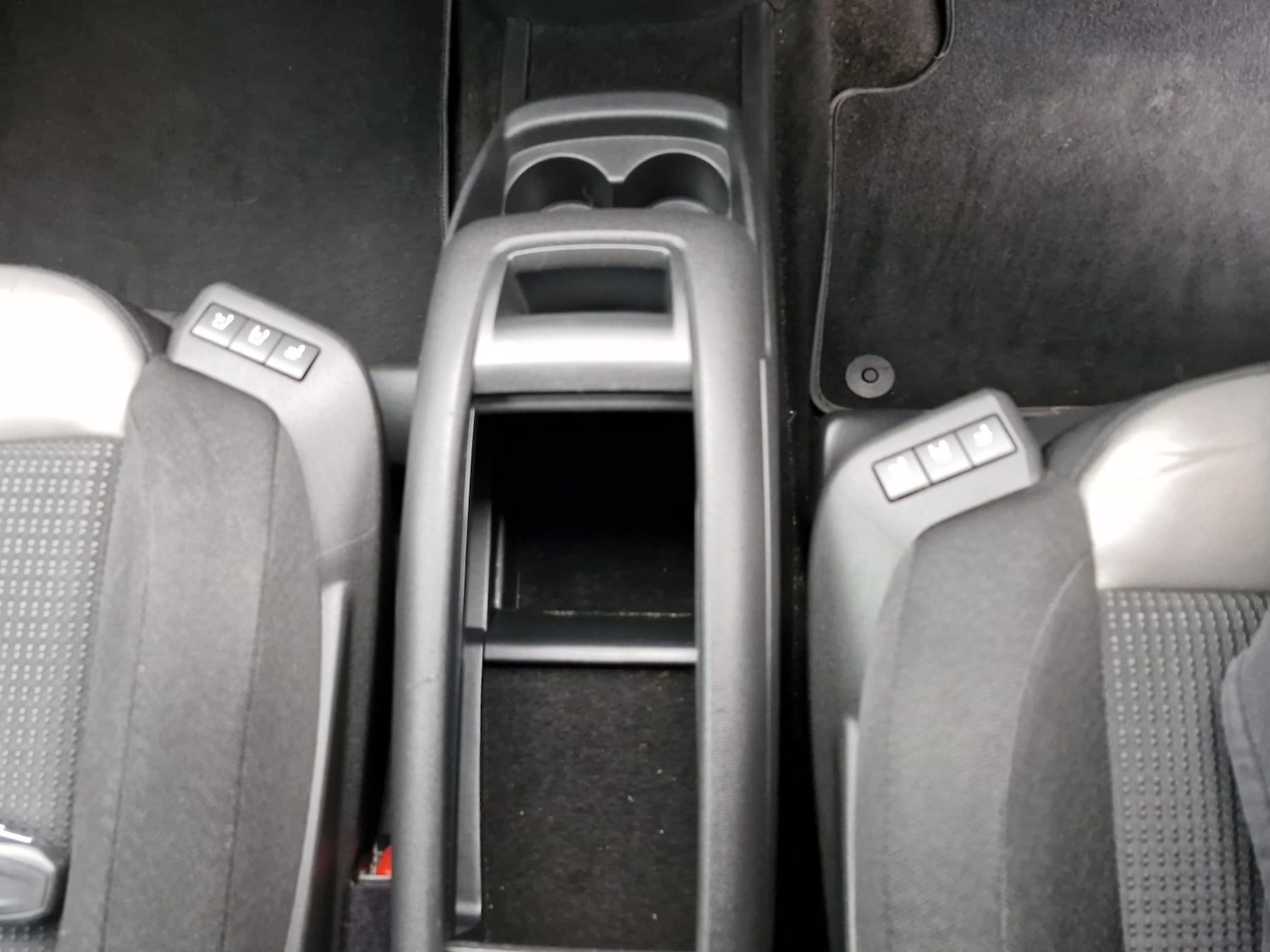 Used Citroen C4 Grand Picasso 2014 for sale - 77336916: Photo 19