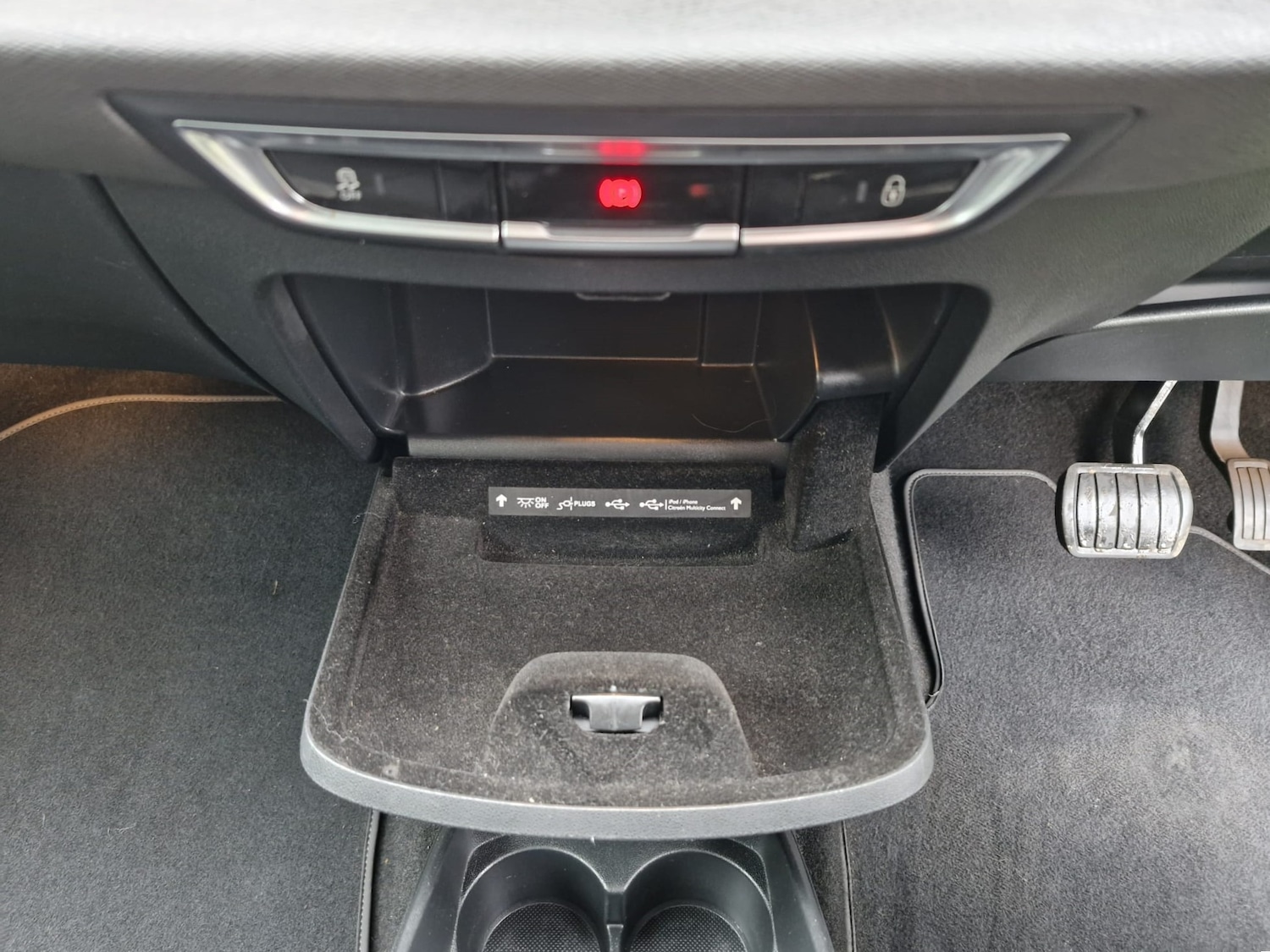 Used Citroen C4 Grand Picasso 2014 for sale - 77336916: Photo 24