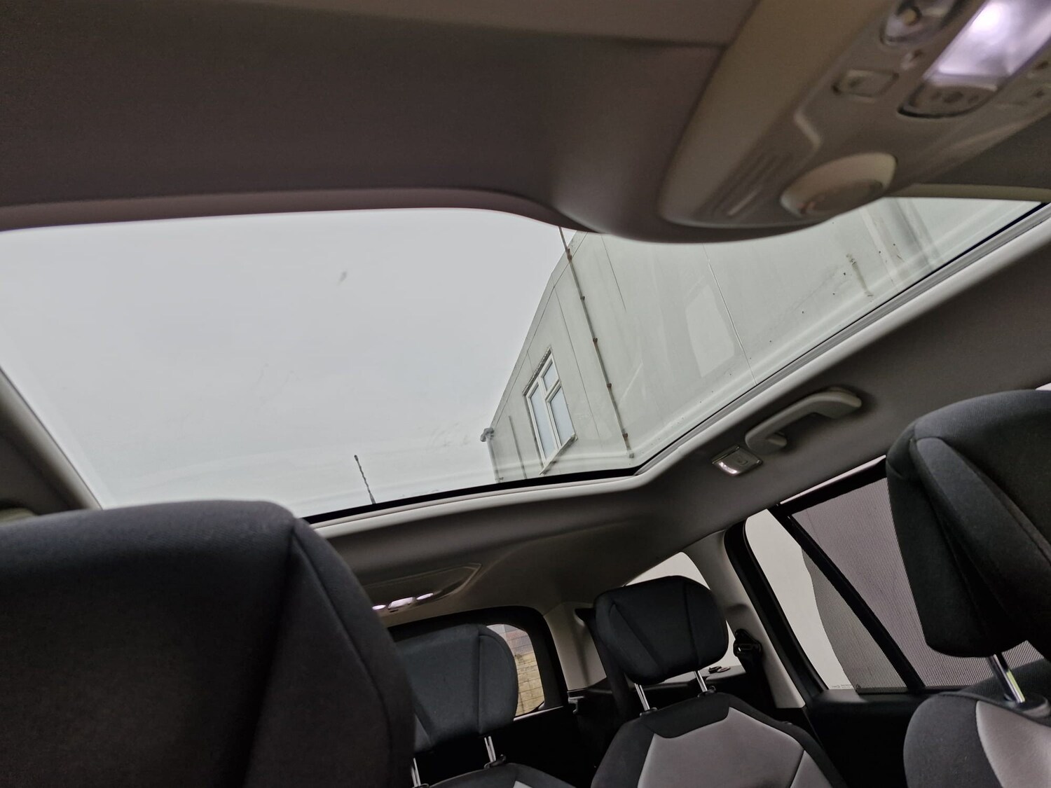 Used Citroen C4 Grand Picasso 2014 for sale - 77336916: Photo 35