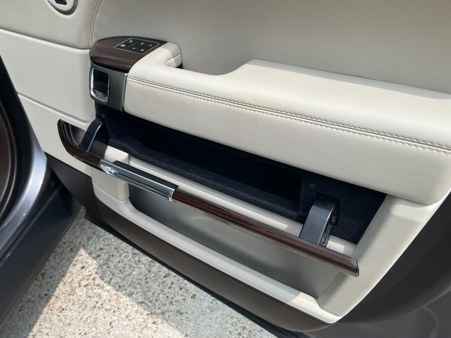 Used Land Rover Range Rover for sale - 77262847: Photo 27