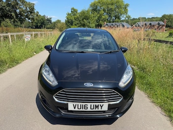 Used Ford Fiesta 2016 for sale - 79032676: Photo