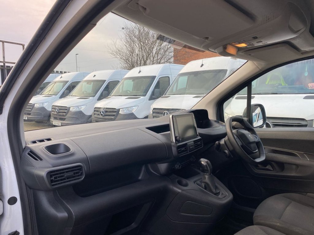 Used Peugeot Partner 2021 for sale - 76356866: Photo 9