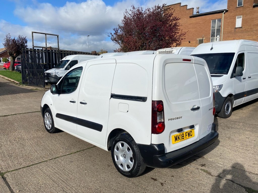 Used Peugeot Partner 2018 for sale - 76303858: Photo 15
