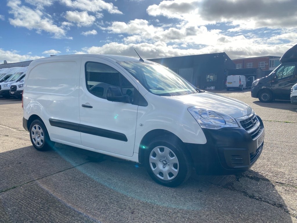 Used Peugeot Partner 2018 for sale - 76303858: Photo 19