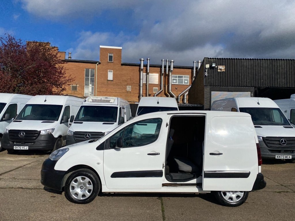 Used Peugeot Partner 2018 for sale - 76303858: Photo 23