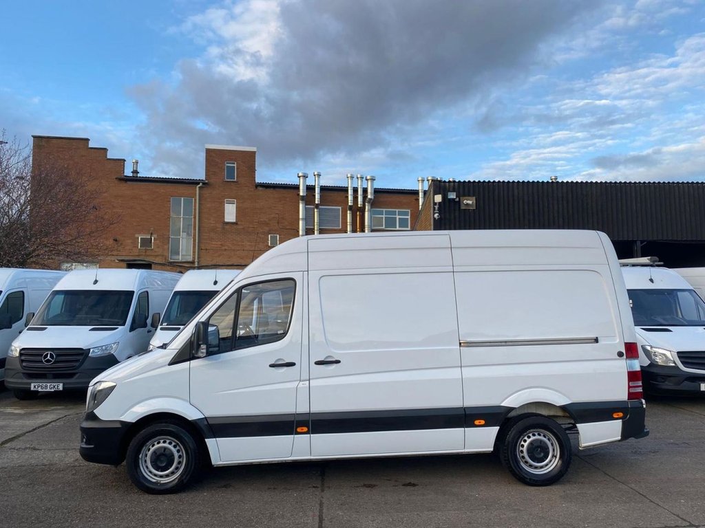 Used Mercedes-Benz Sprinter 2017 for sale - 77547148: Photo 4