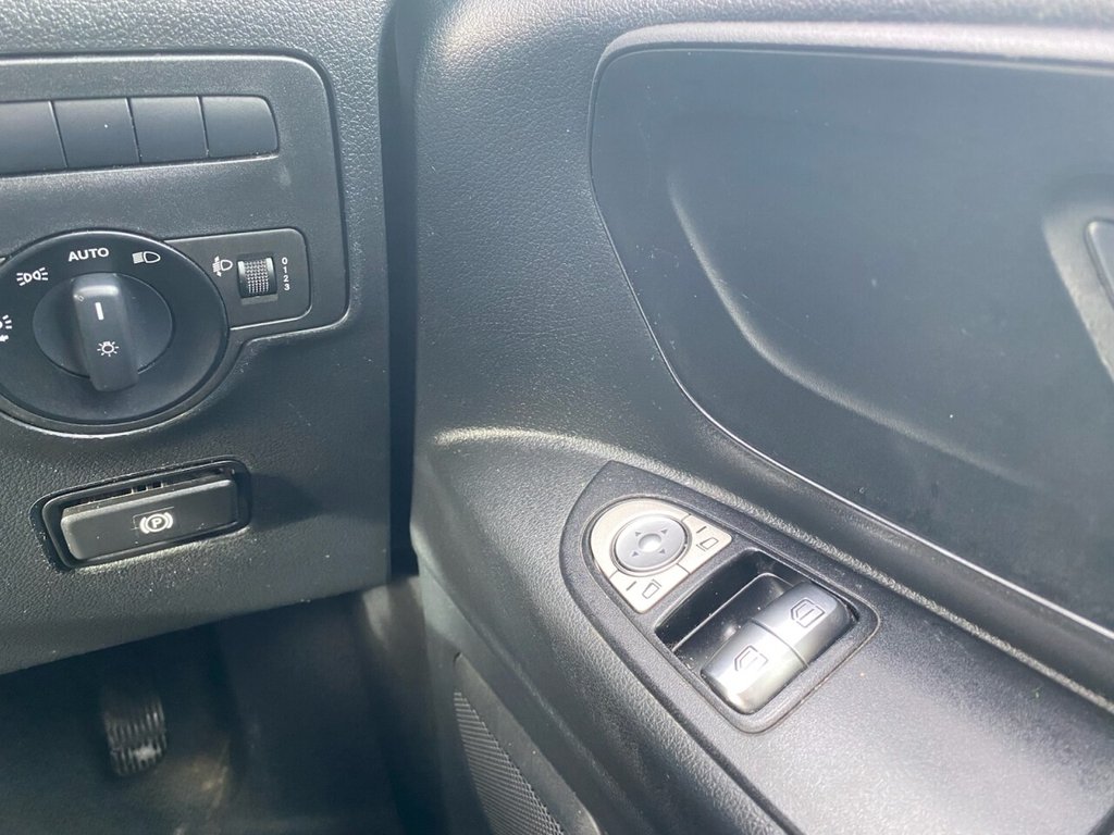 Used Mercedes-Benz Vito 2019 for sale - 77583531: Photo 26