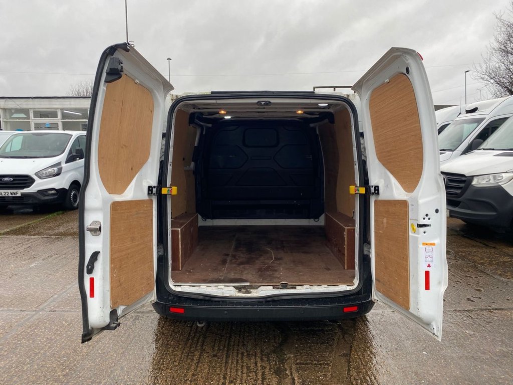 Used Ford Transit Custom 2021 for sale - 76883536: Photo 17