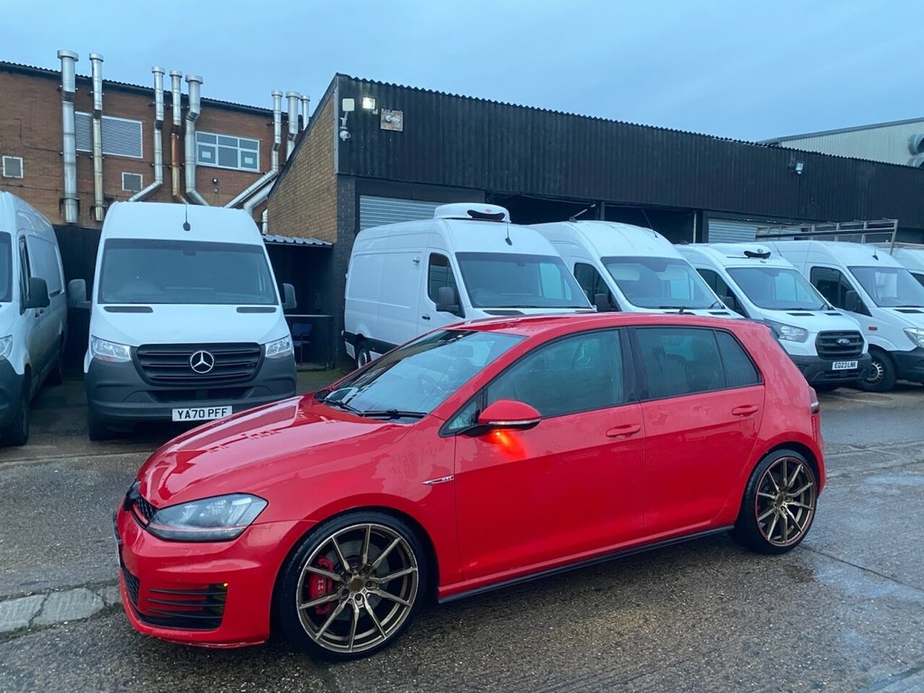 Used Volkswagen Golf 2015 for sale - 77200239: Photo 16