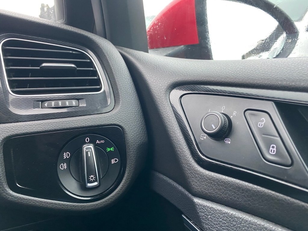 Used Volkswagen Golf 2015 for sale - 77200239: Photo 29