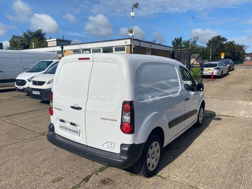 Used Peugeot Partner 2018 for sale - 76345767: Photo 13