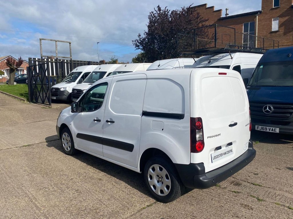 Used Peugeot Partner 2018 for sale - 76345767: Photo 8