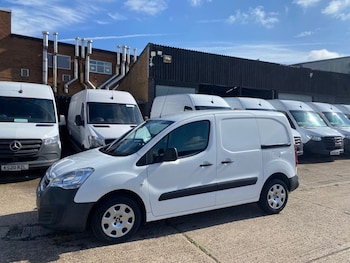 Used Peugeot Partner 2015 for sale - 75286537: Photo