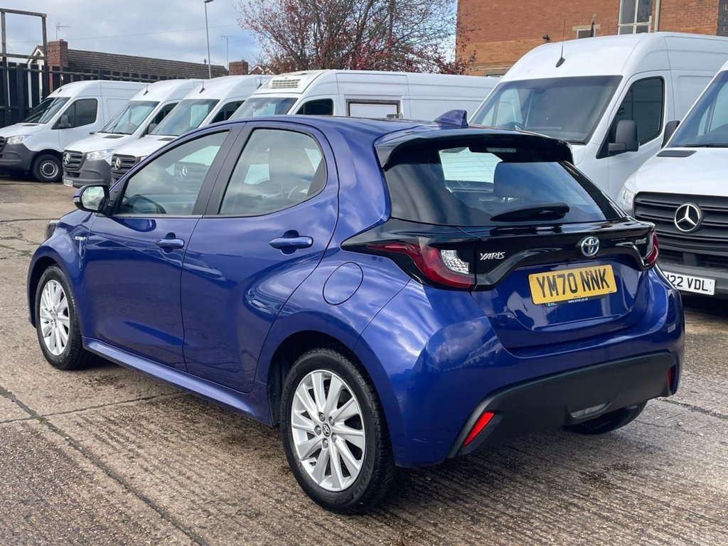 Used Toyota Yaris 2021 for sale - 76406506: Photo 14