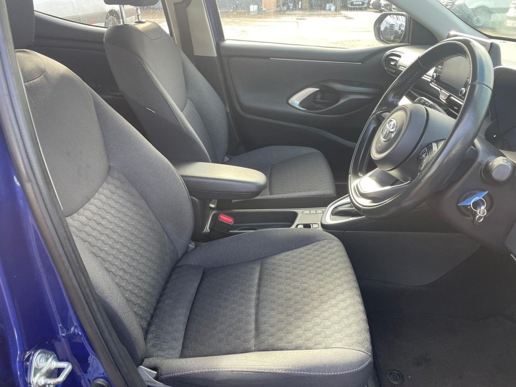 Used Toyota Yaris 2021 for sale - 76406506: Photo 20