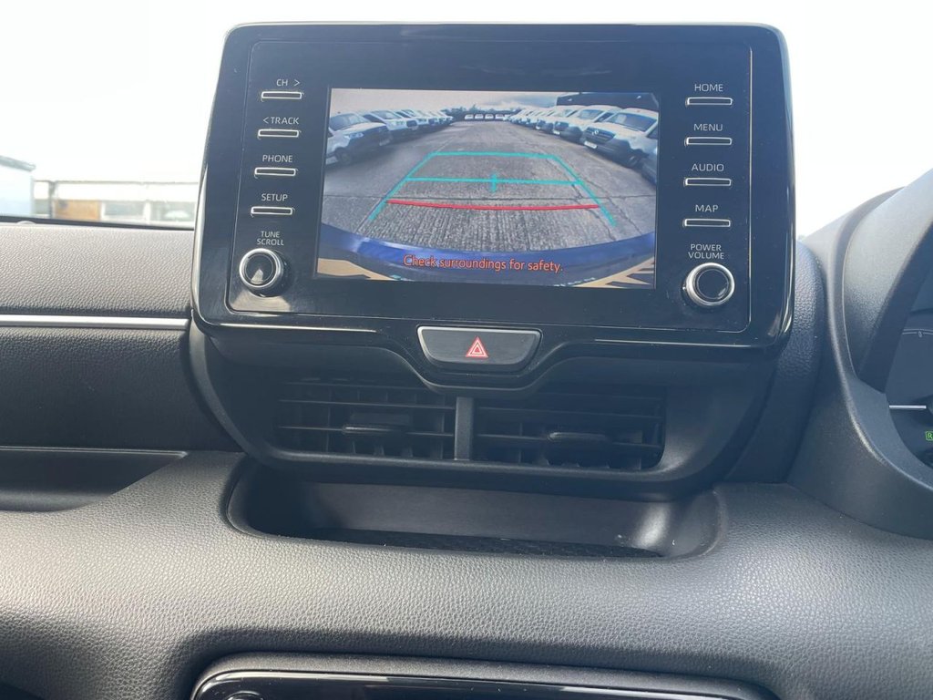 Used Toyota Yaris 2021 for sale - 76406506: Photo 27