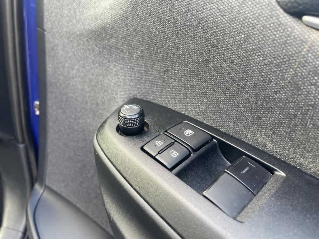 Used Toyota Yaris 2021 for sale - 76406506: Photo 32