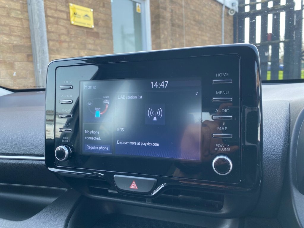 Used Toyota Yaris 2023 for sale - 77765678: Photo 19