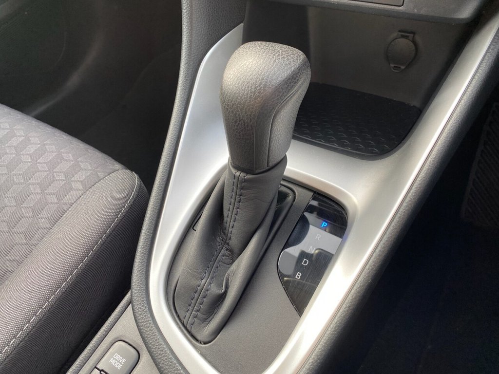 Used Toyota Yaris 2023 for sale - 77765678: Photo 20