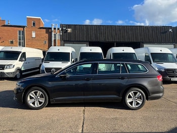 Used Volkswagen Passat 2021 for sale - 76038645: Photo 4