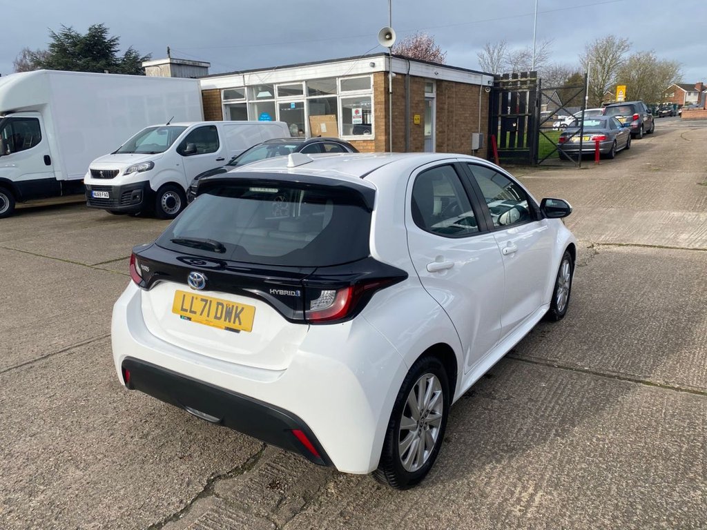 Used Toyota Yaris 2022 for sale - 77850216: Photo 12