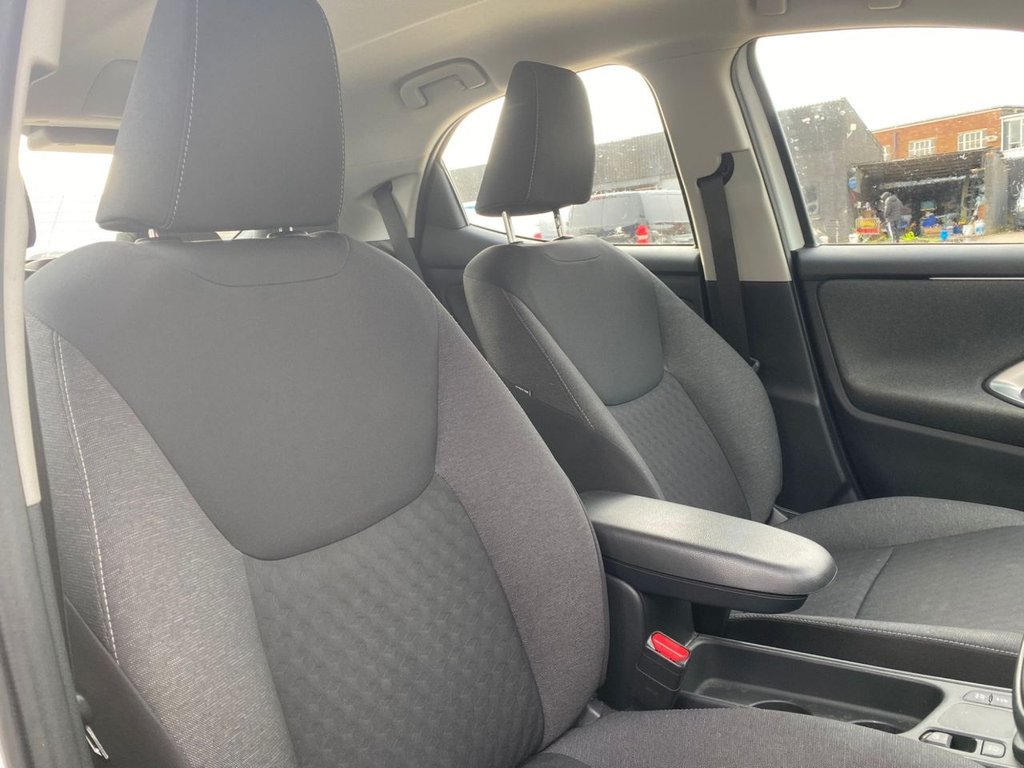 Used Toyota Yaris 2022 for sale - 77850216: Photo 17