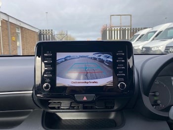 Used Toyota Yaris 2022 for sale - 77850216: Photo