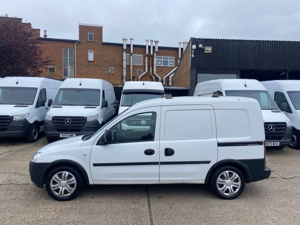 Used Vauxhall Combo 2009 for sale - 76256243: Photo 4